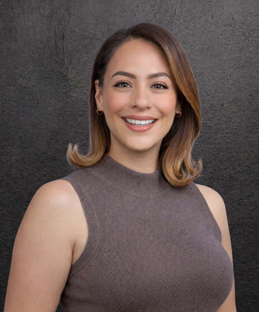 Aimee Luna Headshot Slate Background